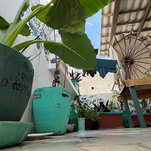 Séjour chez l'habitant Dar Dyali Rooftop ⁿᵉᵃʳ ⁿᵍᵒʳ ᵇᵉᵃᶜʰ ᵃⁿᵈ ⁱˢˡᵃⁿᵈ, Dakar